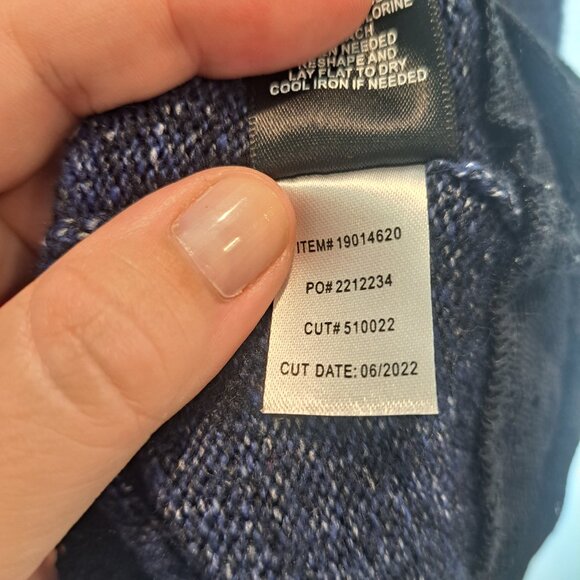 NWOT Torrid Vegan Cashmere Pullover 2-Fer Sweater Blue Size 3 - Picture 10 of 11